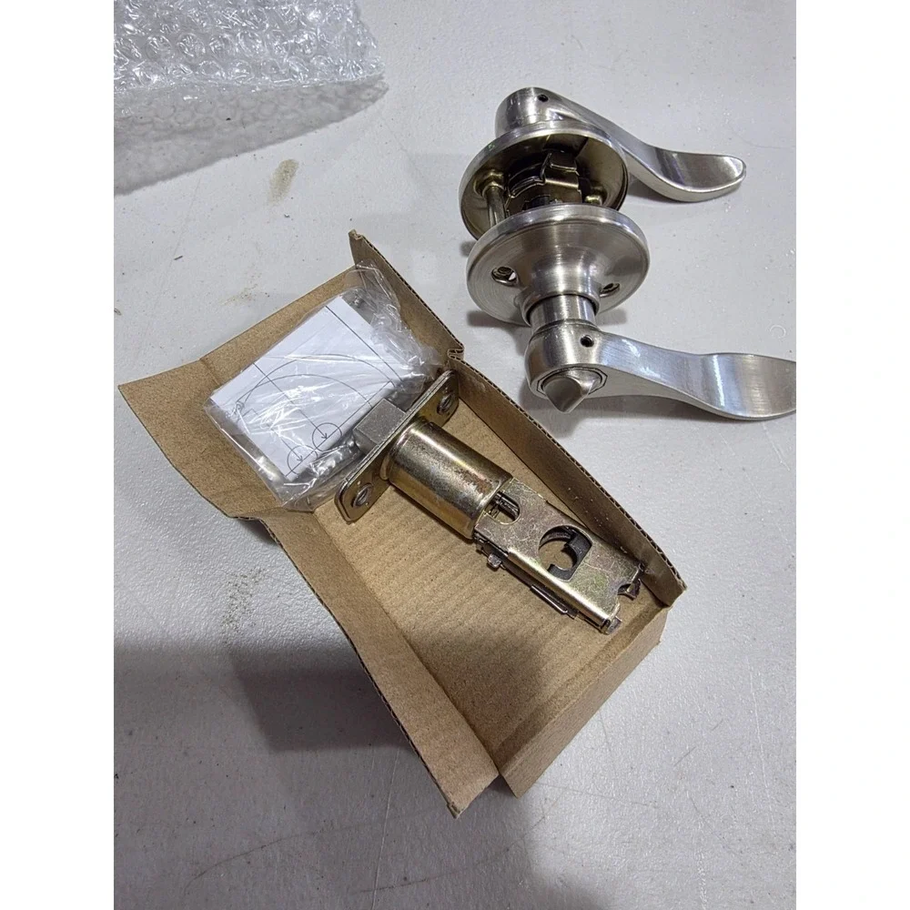 Lot Of 18‎ Maxwell Wave Handle Lever Privacy Lock - Satin Nickel 403405